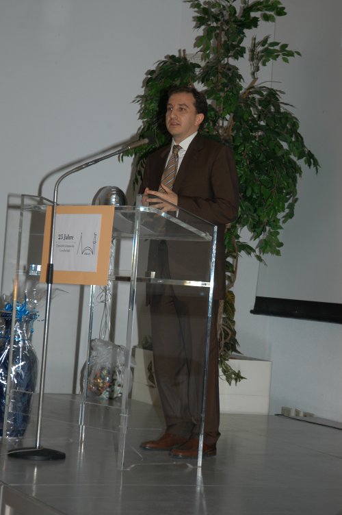Murat Aslanoglu (muslim. Vorsitzender des KCID)